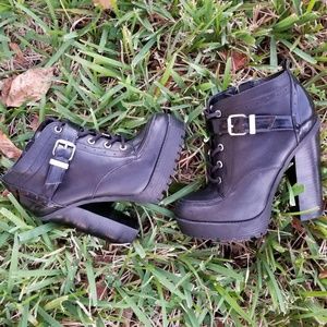 Circus by Sam Edelman Black Chunky Lace up Boots